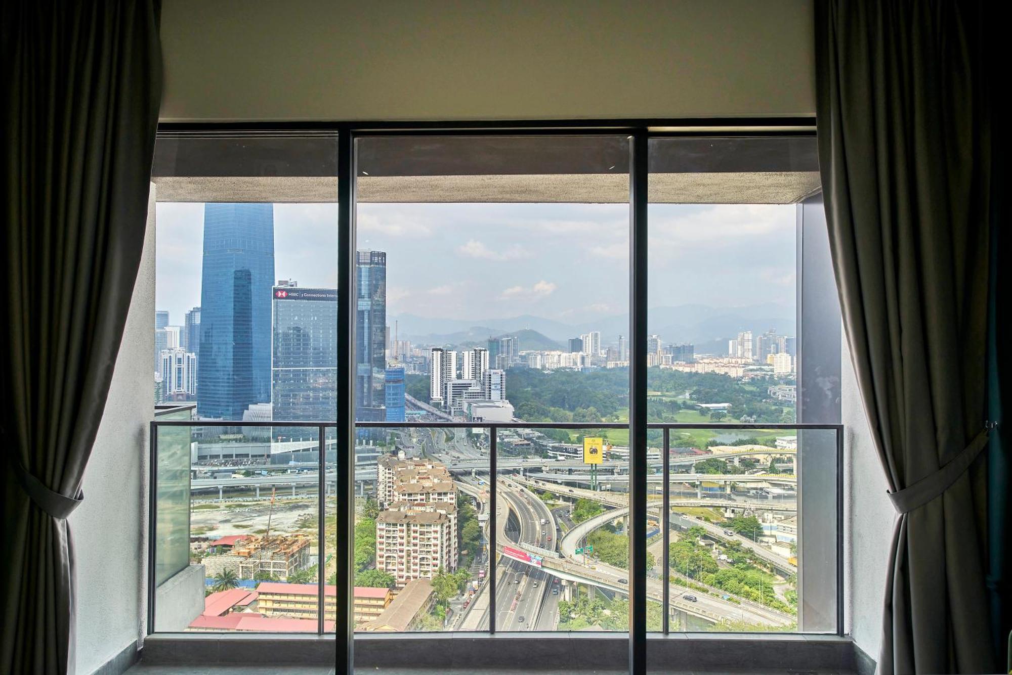 Continew Residence Trx Kl Kuala Lumpur Luaran gambar